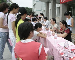 心理健康護(hù)航，關(guān)愛在身邊——我院開展心理健康現(xiàn)場(chǎng)咨詢服務(wù)活動(dòng)